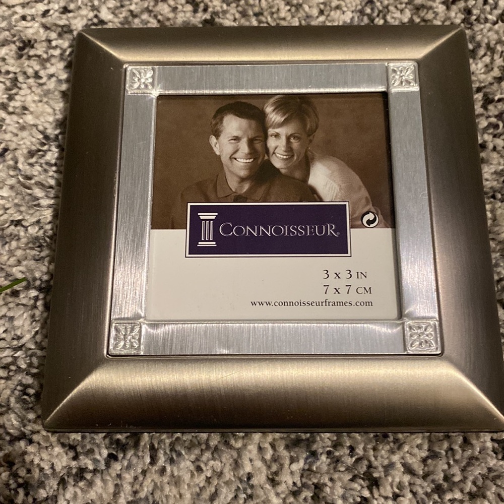 Photo frames - Picture 2 of 3